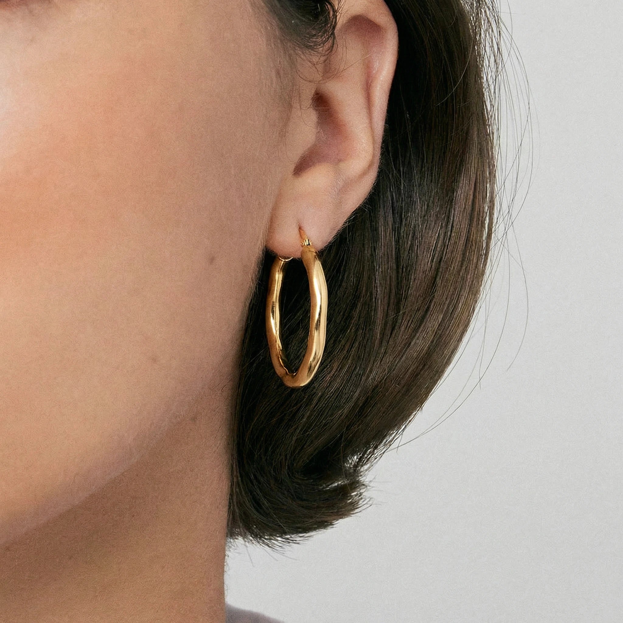 Orecchini dorato a cerchio Libertà